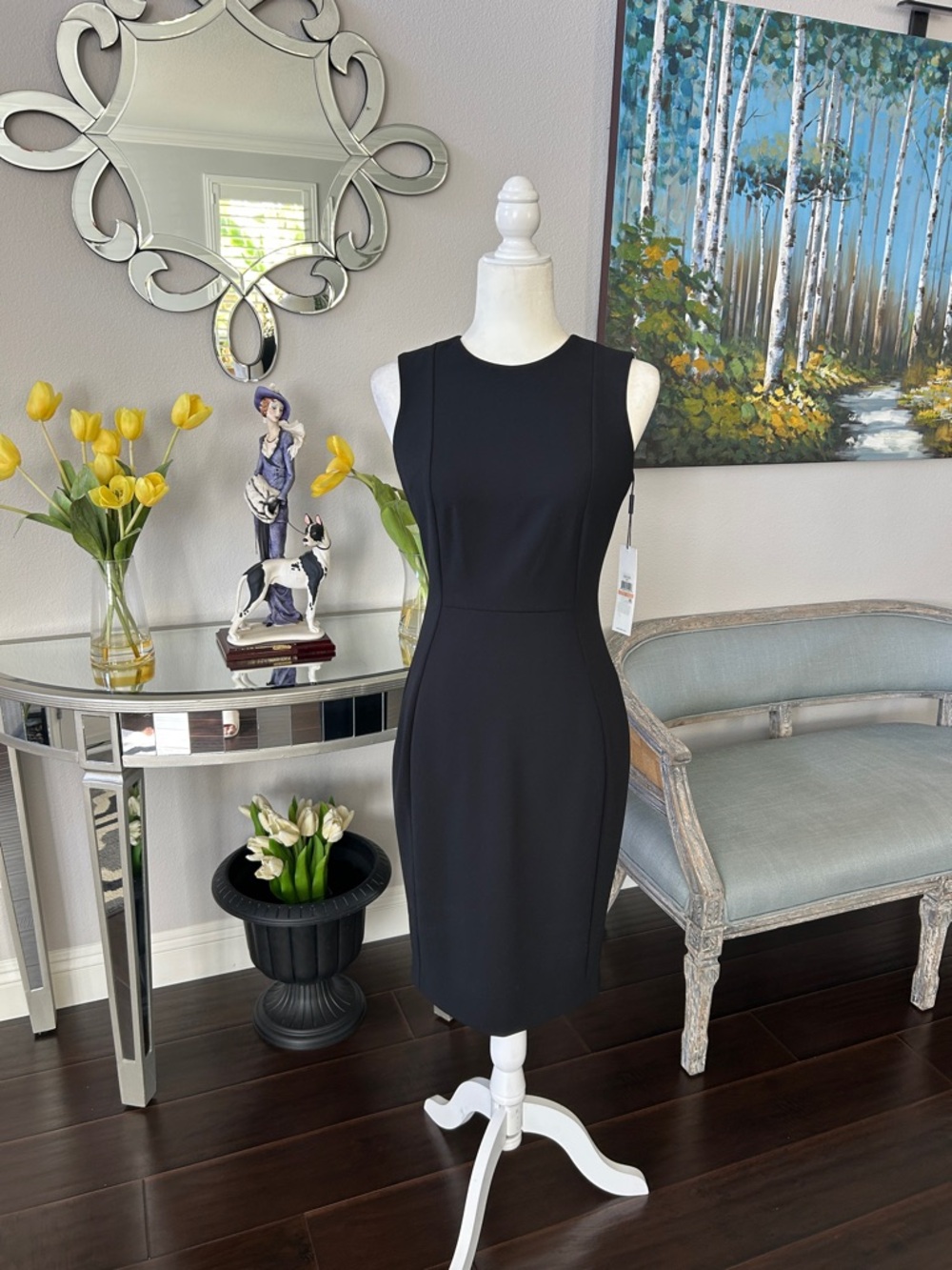 Calvin Klein Sleek Black Sleeveless Sheath Dress